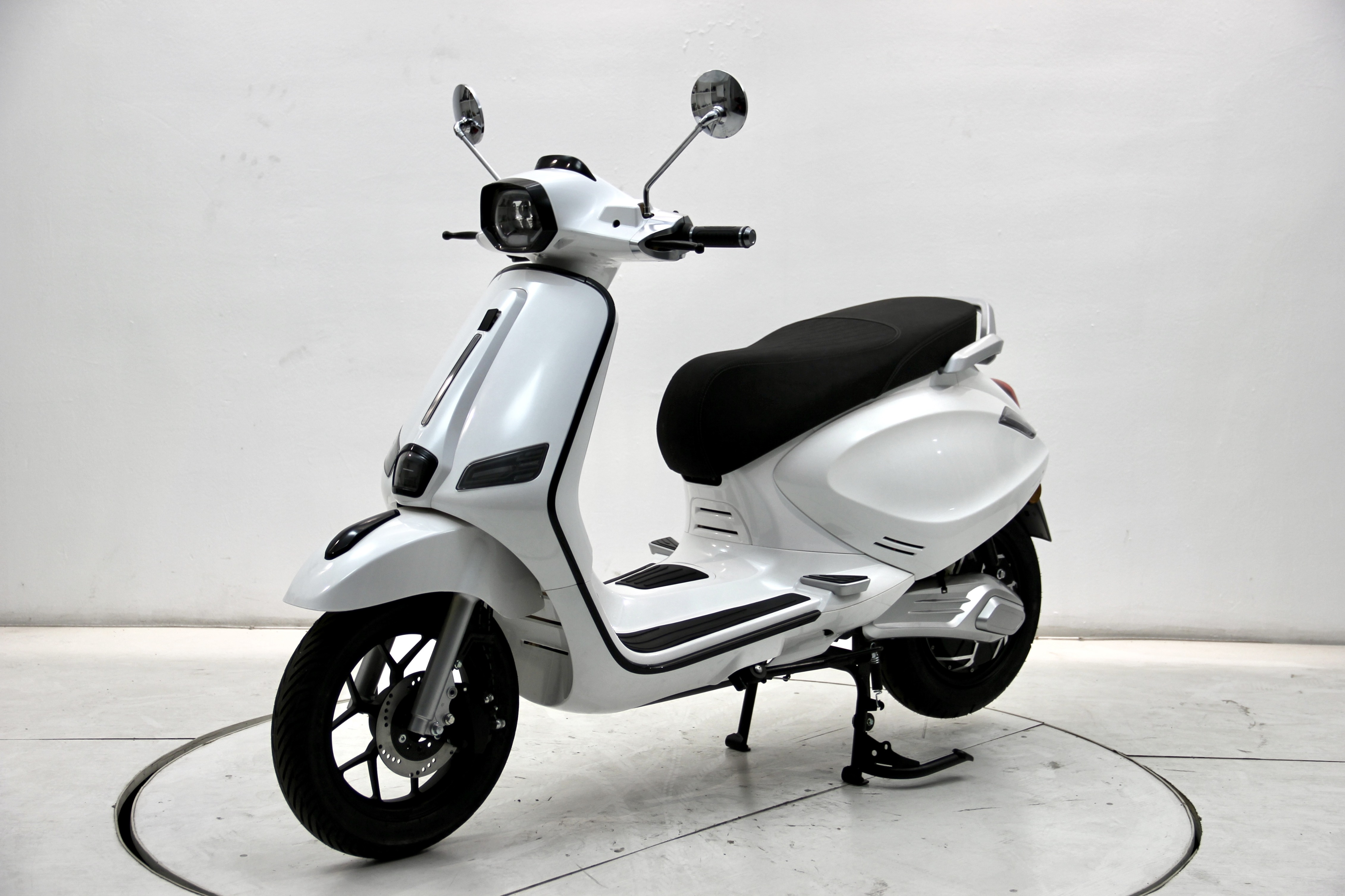 🌟 Aspectos destacados de la actualización anual del modelo de motocicleta eléctrica EP 2025 🌟