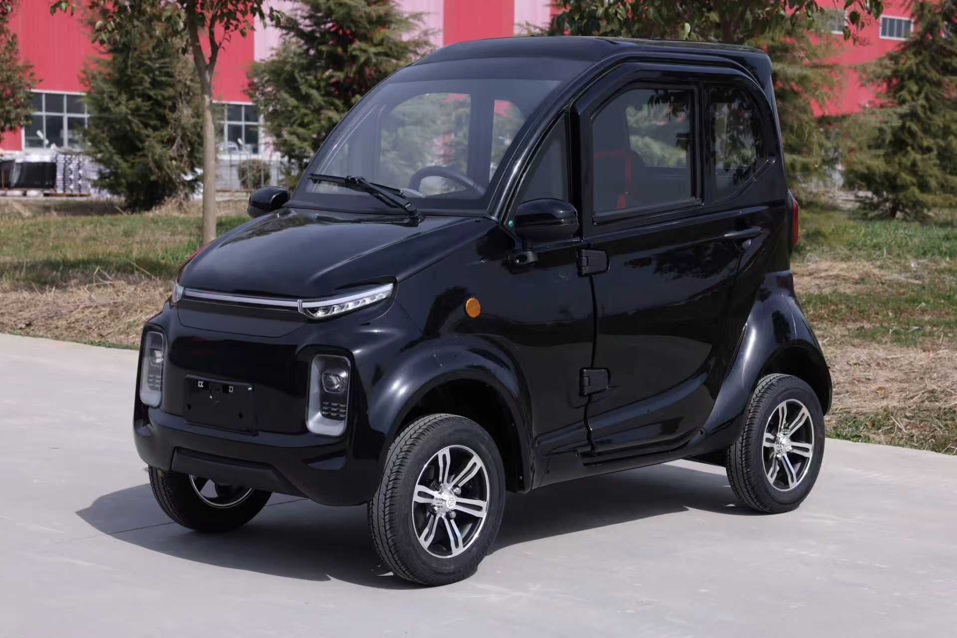 Compact Electric Scooter M5: The "Sleek Black Warrior" for Urban Commuting